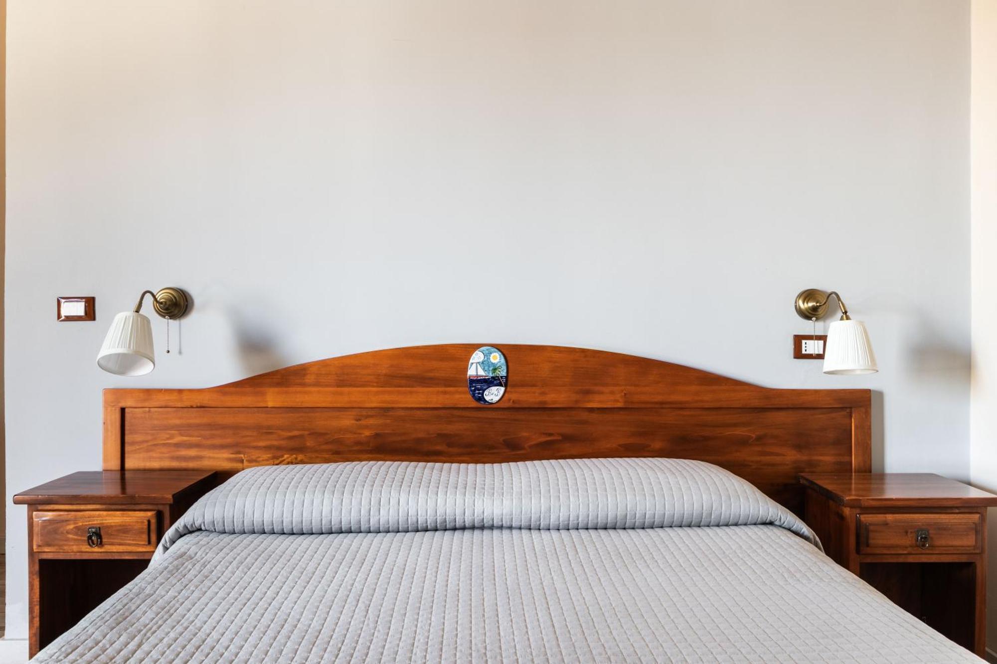 Double Room,1563388219:JPEG